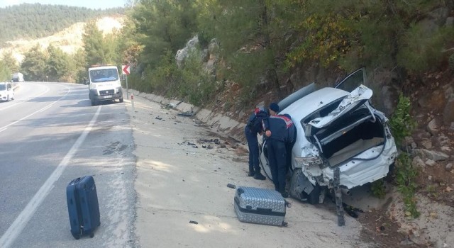 Antalyada trafik kazası; 2 yaralı