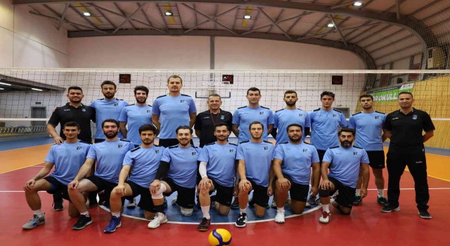 Aralarındaki aile bağı ile kısa sürede 2. Lige yükseldiler