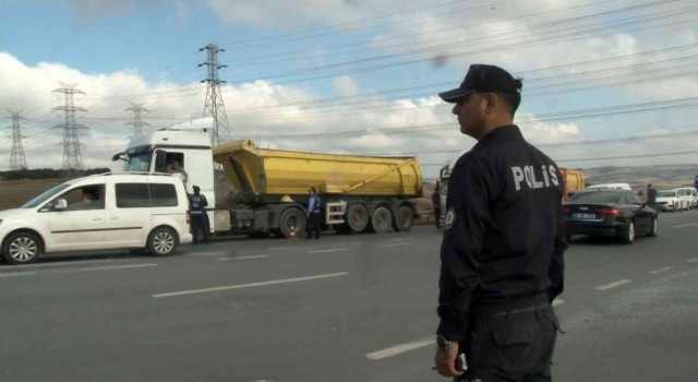 Arnavutköyde hafriyat kamyonlarına sıkı denetim