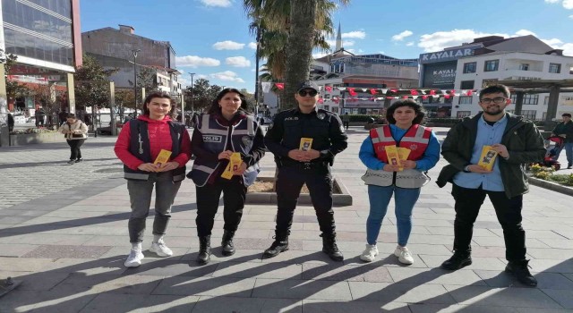 Arnavutköyde polisler KADES uygulamasını anlattı