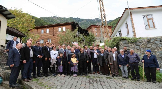 Artvin Valisi Doruk, Gürcistan sınırındaki Camili Havzasındaki köylerde incelemelerde bulundu