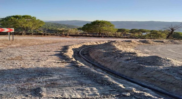 ASKİ, Koçarlının Gaffarlar Mahallesinde su sevinci yaşattı