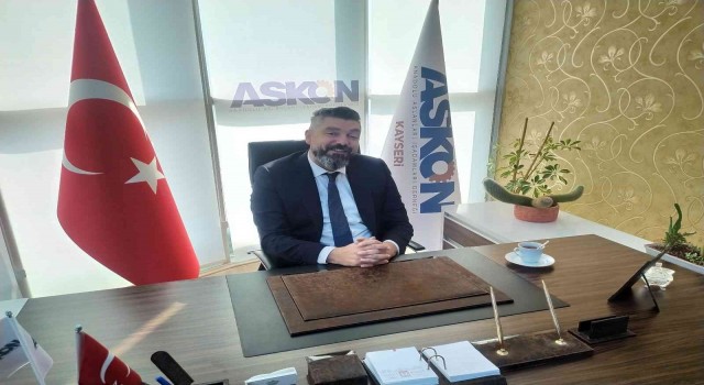 ASKONda Bayrak Değişimi