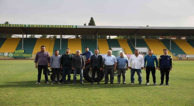 Atatürk Stadyumunda bakım çalışmaları başladı