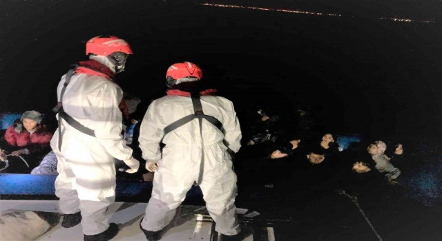 Aydında 52 düzensiz göçmen kurtarıldı