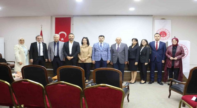 Aydında hakim ve savcı adaylarına kişisel gelişim eğitimi verdi