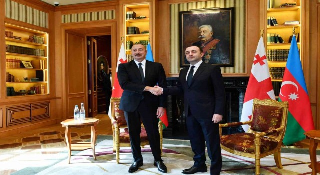 Azerbaycan Cumhurbaşkanı Aliyev Gürcistanda
