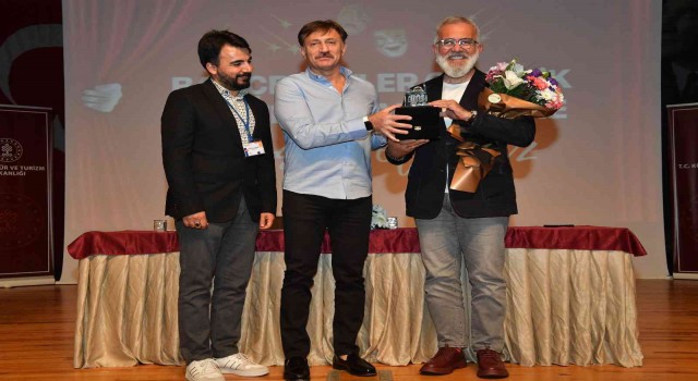 Bahçelievler Gençlik Tiyatro Akademisi başlıyor