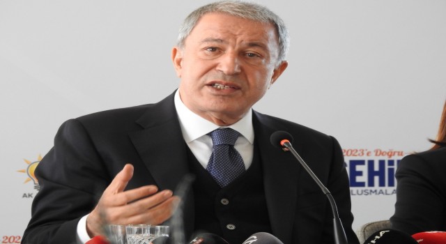 Bakan Akardan kimyasal silah iddiasına sert tepki