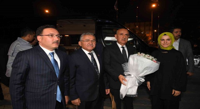 Bakan Kirişciden Başkan Büyükkılıça ziyaret