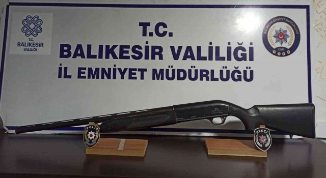 Balıkesirde 25 aranan şahıstan 5i tutuklandı