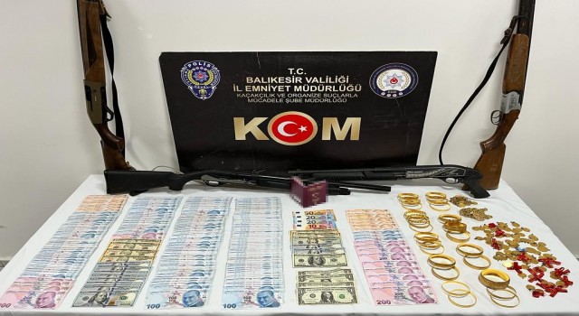 Balıkesirde FETÖnun finans kaynaklarına operasyon