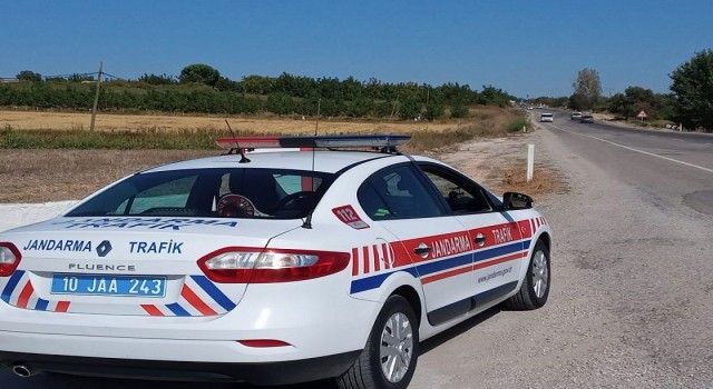 Balıkesirde jandarma suçlulara göz açtırmıyor