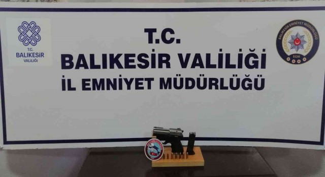 Balıkesirde polis ve jandarmadan Huzur operasyonu