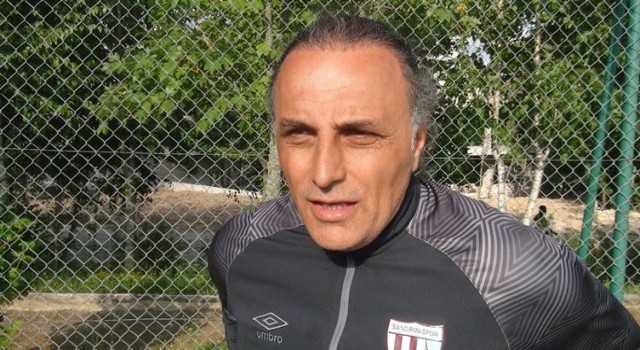 Bandırmaspor Teknik Direktör Mustafa Gürsele 3 maç ceza