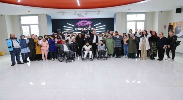 Başakşehir Engelsiz Yaşam Merkezi hayatlara dokunuyor