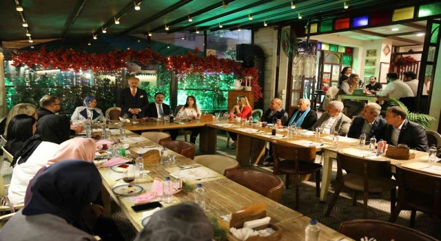 Başkan Aydıner, muhtarlarla buluştu