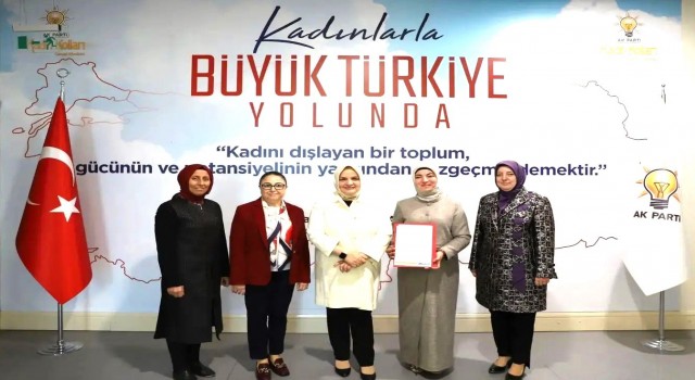 Başkan Esra Özbek Balcı, mazbatasını aldı