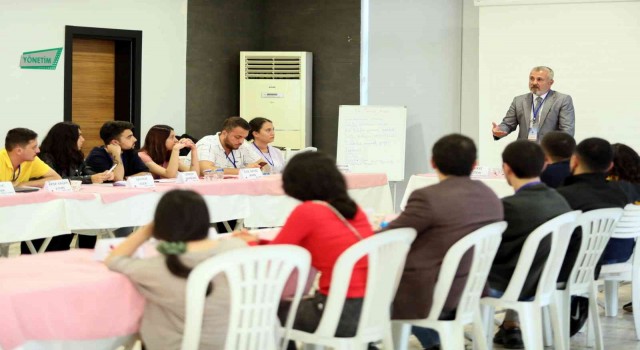 Başkan Şükrü Sözen CHPli gençlerle buluştu