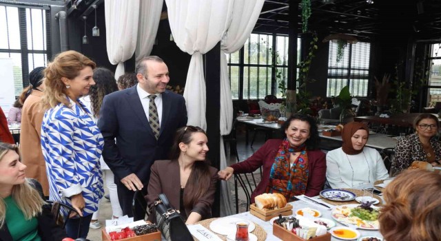 Başkan Vekili Tutuk kadın girişimcilerle bir araya geldi