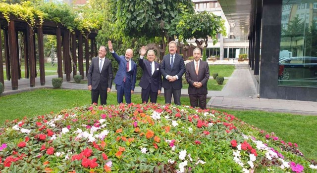 Başkanlar, Büyükşehirde haftaya istişare ile başladı