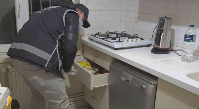 Başkentte kalpazanlara geçit yok