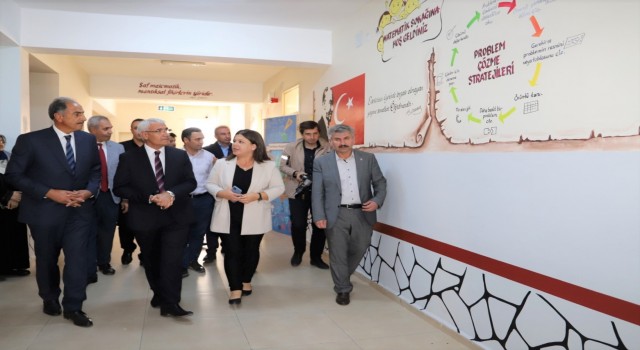 Battalgazideki öğrenciler teneffüste de öğrenmeye devam edecek