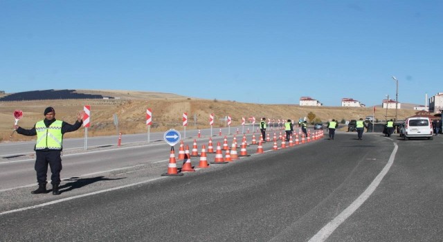 Bayburtta helikopter destekli trafik denetimi yapıldı