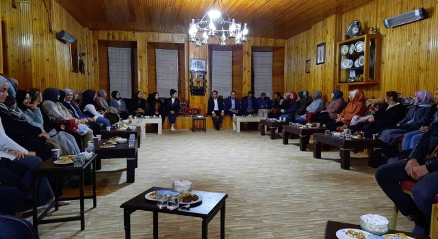 Bayburtta yeni atanan öğretmenlerle akşam sohbeti