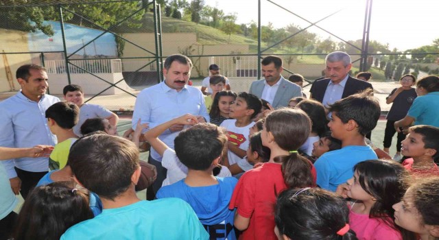 Baydilli, spor yapan çocuklarla bir araya geldi