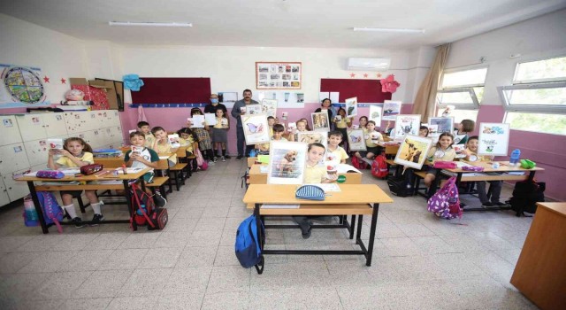 Bayraklı Belediyesinden can dostlara mama desteği