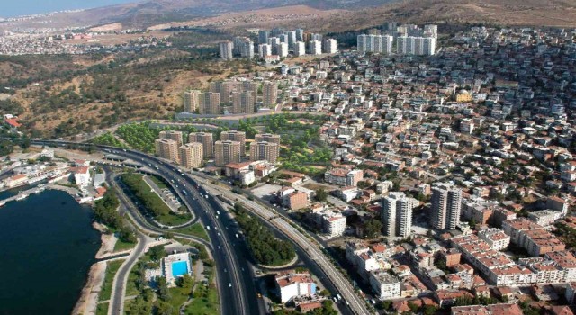 Bayraklıda kentsel dönüşümün parolası: Kooperatifleşme modeli