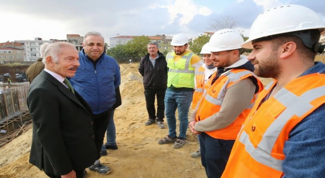 Bayrampaşaya dev millet bahçesi