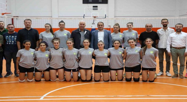 BBSK yönetiminden voleybol takımına tam destek