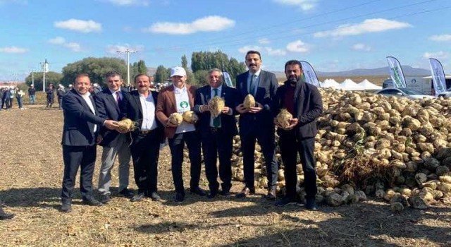 Belediye Başkanı Teke: “Altıntaş Kütahyanın pancar ambarı”