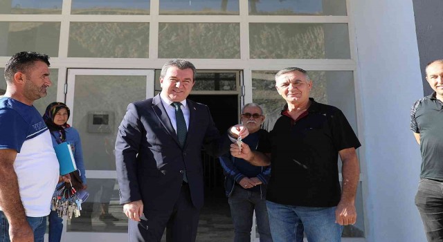 Bergamanın ilk TOKİ konutlarında anahtar teslimi başladı