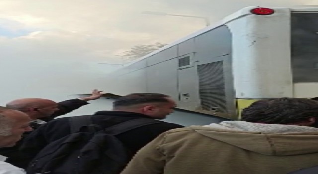 Beykozda İETT otobüsünde çıkan yangın vatandaşlar tarafından söndürüldü