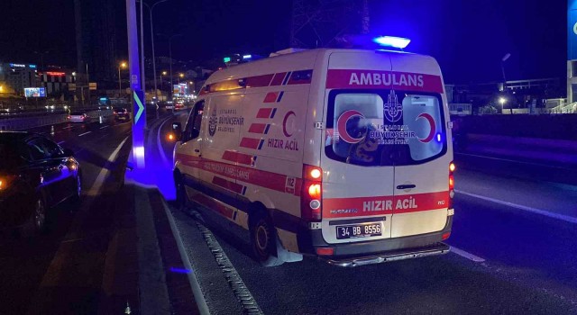 Beylikdüzü E-5 kara yolunda zincirleme trafik kazası: 4 yaralı
