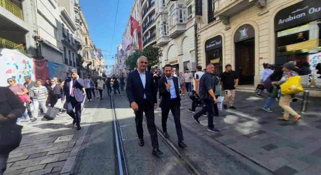 Beyoğlu Kültür Yolu Festivali Bakan Mehmet Nuri Ersoyun katılımı ile başladı