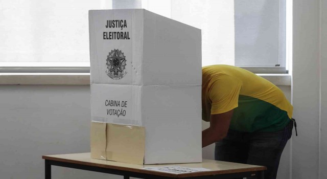 Brezilyada halk devlet başkanını seçiyor