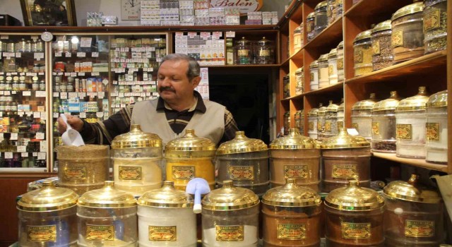 Bu aile 3 kuşaktır Elazığa şifa dağıtıyor
