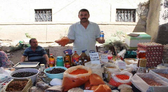 Bu pazarda her şey ev yapımı ve doğal