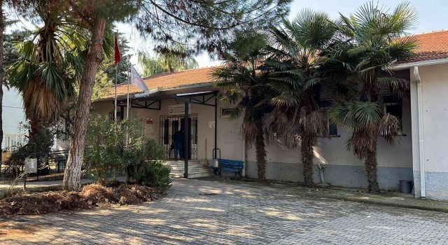 Bursada sağlık ocağını soyan hırsız yakalandı
