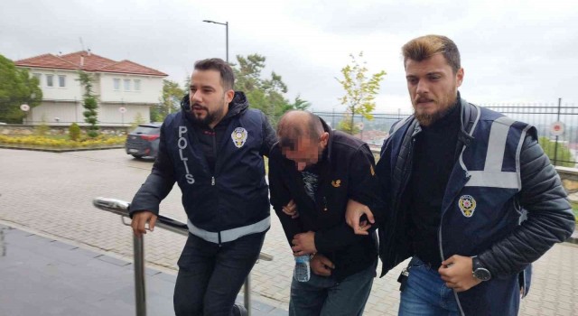 Bursada uyuşturucu taciri polise yakalandı