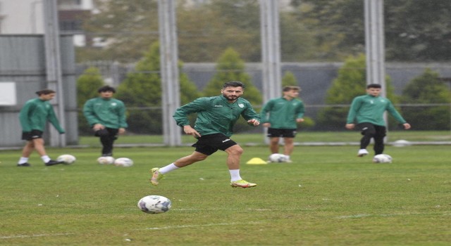 Bursaspora Enver Cenk Şahinden iyi haber geldi