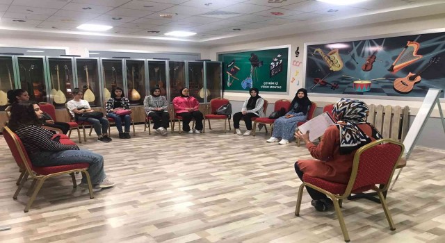 Büyükşehirin ödüllü projesi Değer Gençlikte yeni eğitim öğretim yılı dersleri başladı