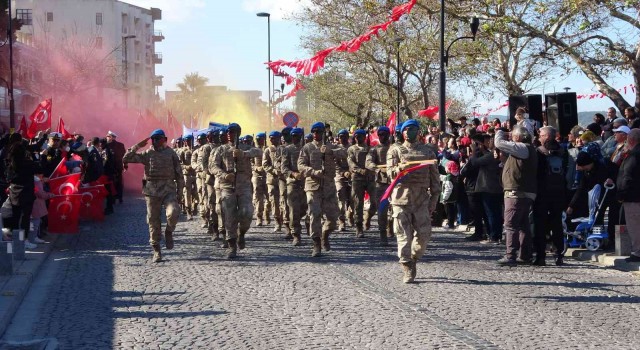 Çanakkalede 29 Ekim Cumhuriyet Bayramı coşkuyla kutlandı