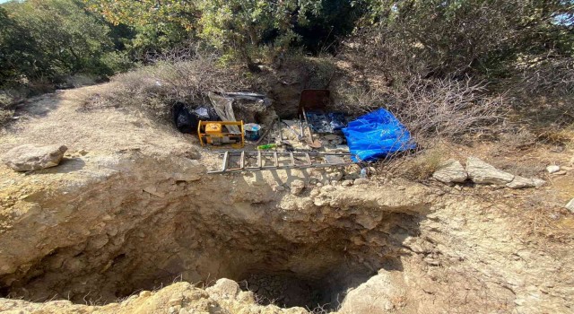 Çanakkalede izinsiz kazıya 2 gözaltı