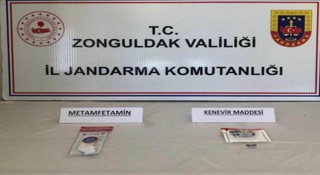 Çaycumada metamfetamin ve esrar ele geçirildi
