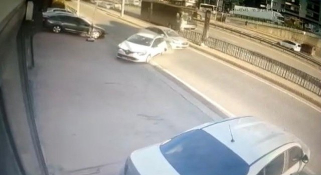 Çekmeköyde ilginç kaza kamerada